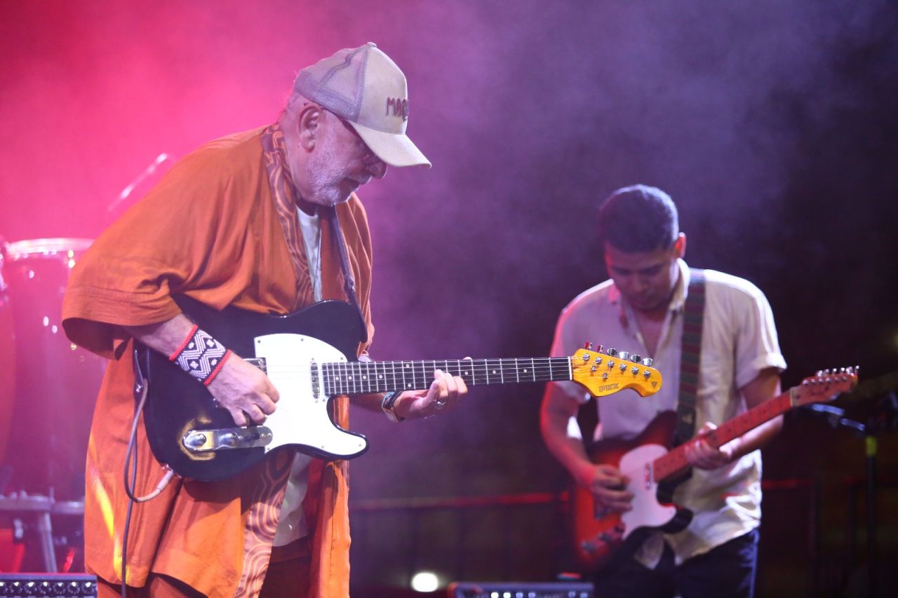 MANOEL CORDEIRO BRILHA EM NOITE DE CELEBRAÇÃO DOS RITMOS AMAZÔNICOS EM PARAUAPEBAS
